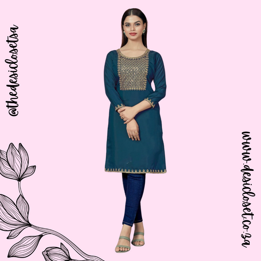 Top (Plus Sizes Only)
