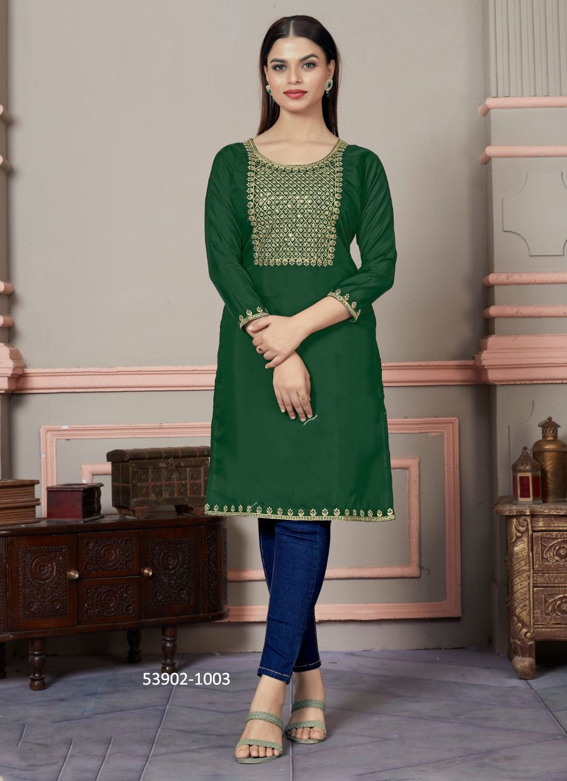 Top (Plus Sizes Only)