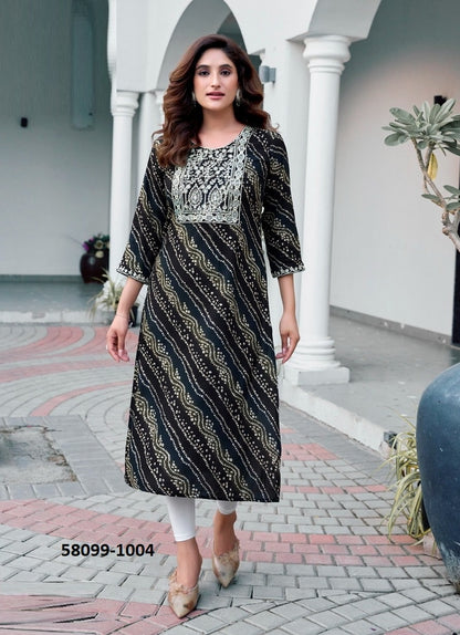 Straight-Cut Printed Rayon Top