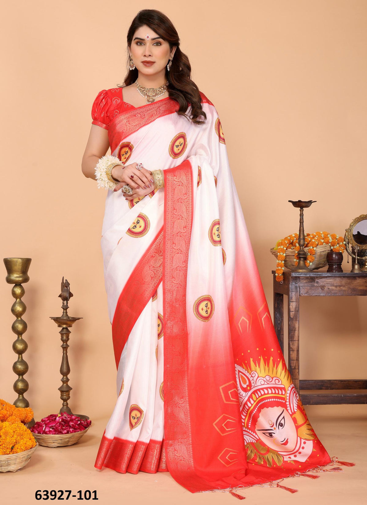 Dola Silk Unstitched Sari