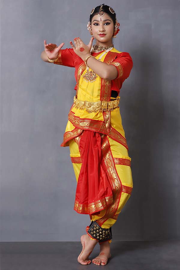 Bharatanatyam Dance Costume (Under 18)
