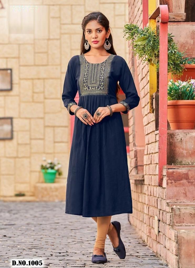 Kurthi (Plus Sizes Available)